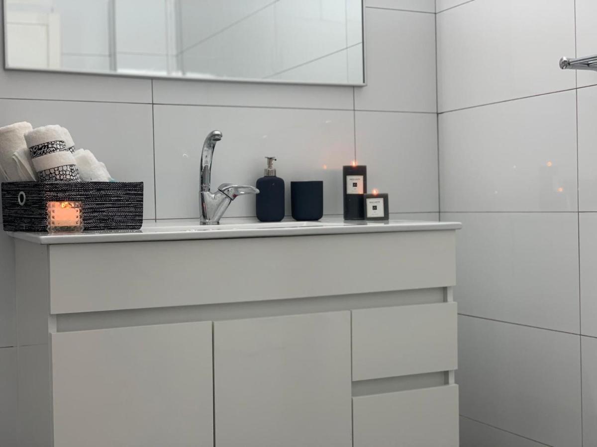 דירת 5 חדרים מול הים Apartment Bat Yam Bagian luar foto